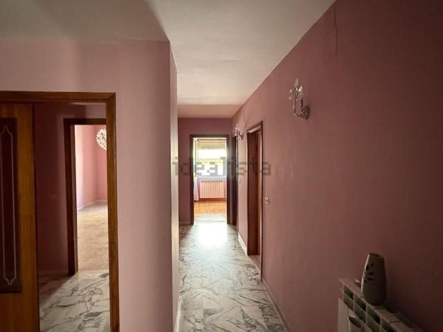 Ufficio in affitto di 140 m² in Via Monte Santo