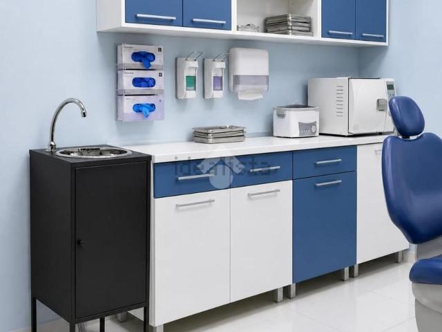 Ufficio in affitto di 140 m² in Via G. Marconi, 84