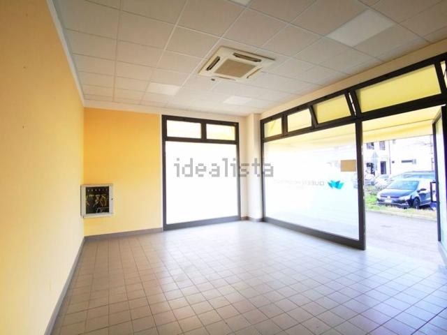 Ufficio in affitto di 140 m² in Via Torconca, 9