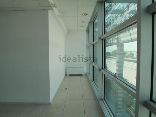 Ufficio in affitto di 140 m² in Via Torino