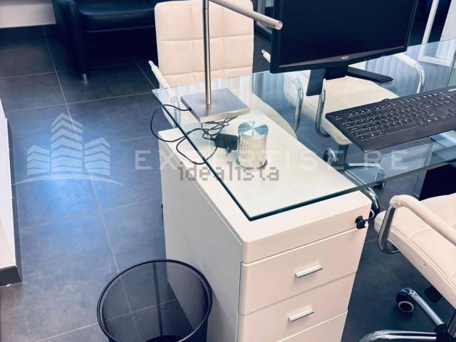 Ufficio in affitto di 14 m² in Corso Sicilia, 105