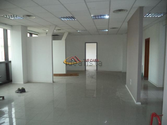 Ufficio in affitto di 155 m²