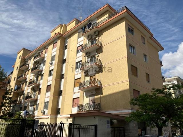 Ufficio in affitto di 157 m² in Via Molfetta, 23