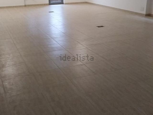 Ufficio in affitto di 15 m² in Via Fedele Calvosa