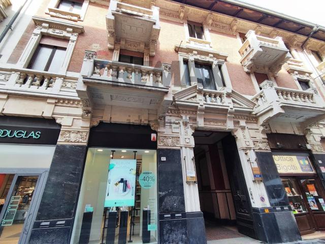 Ufficio in affitto di 168 m² in Corso Roma, 45