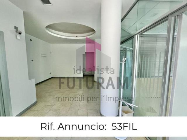 Ufficio in affitto di 160 m²