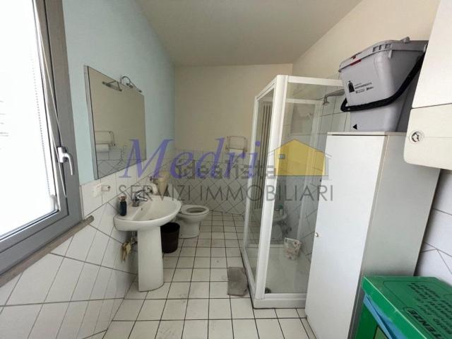 Ufficio in affitto di 160 m²