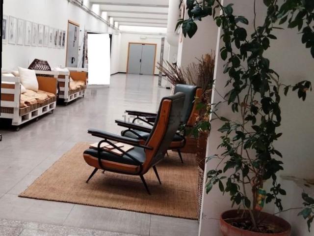 Ufficio in affitto di 160 m² in Via Portogallo