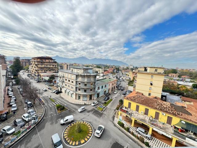 Ufficio in affitto di 160 m² in Viale Giuseppe Mazzini