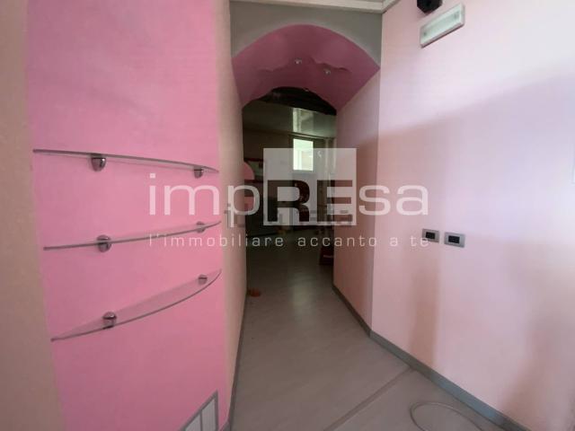 Ufficio in affitto di 160 m² in Viale della Repubblica