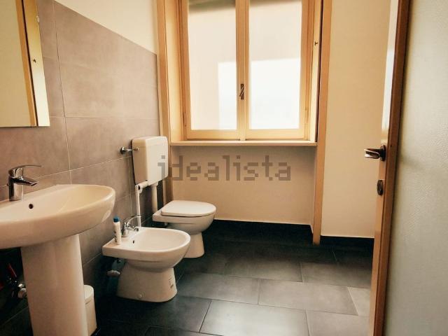 Ufficio in affitto di 162 m² in Strada Luigi Carlo Farini