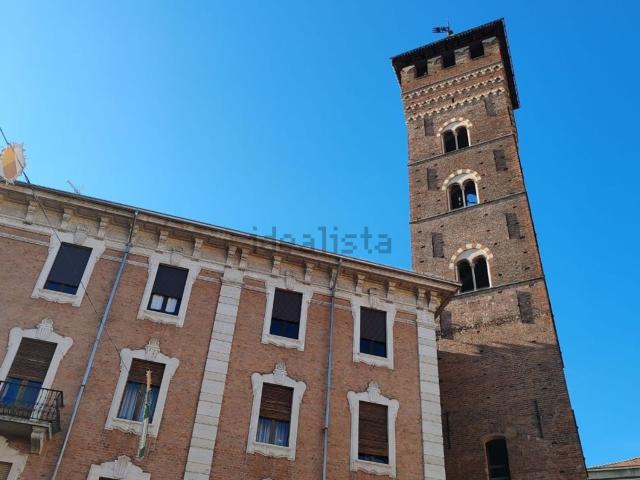 Ufficio in affitto di 185 m² in Piazza Medici, 4