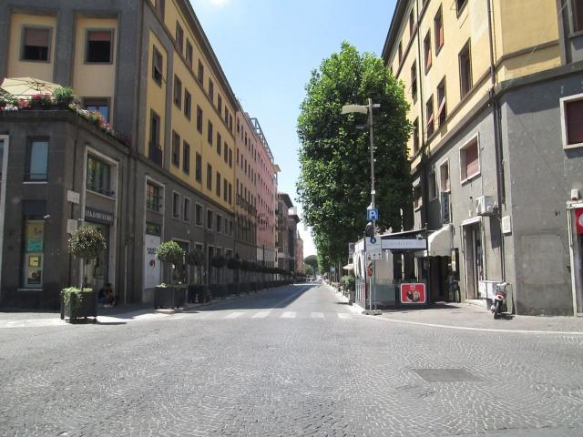 Ufficio in affitto di 180 m²