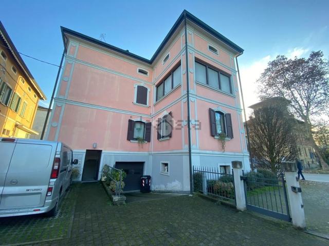 Ufficio in affitto di 180 m² in Piazza Garibaldi, 10