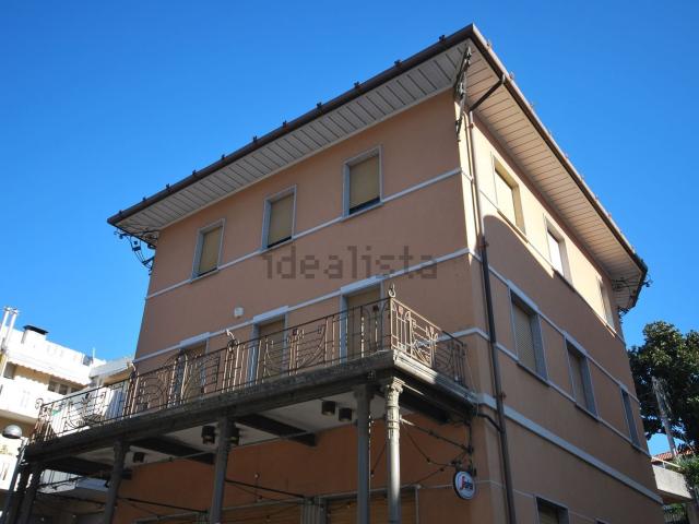 Ufficio in affitto di 180 m² in Via Caspigello, 1