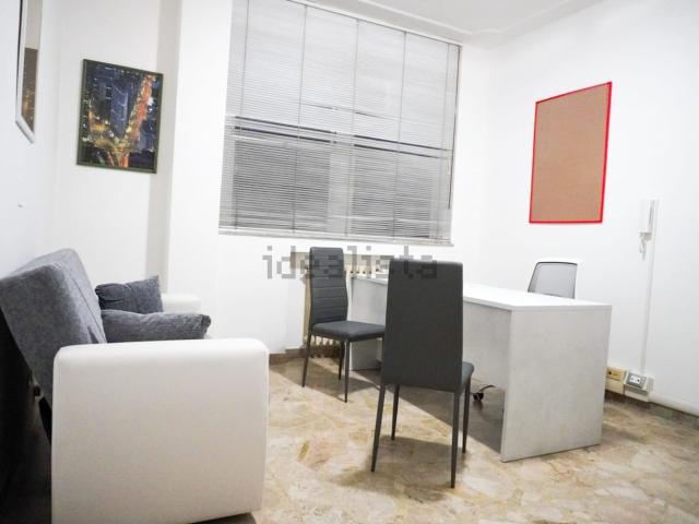 Ufficio in affitto di 18 m² in Via Guido Monaco