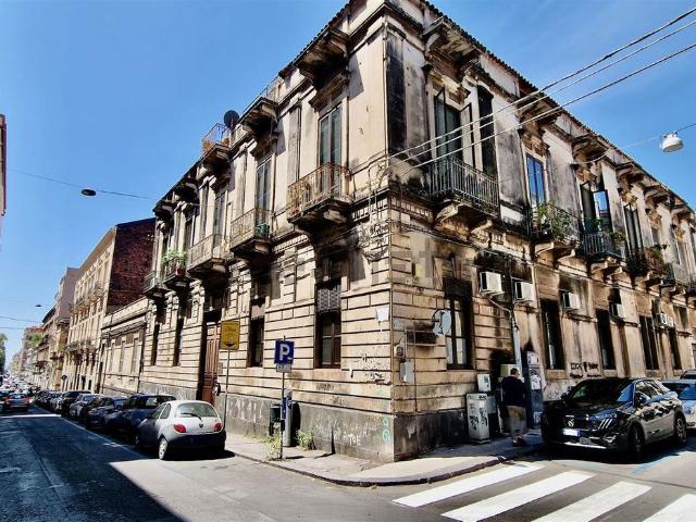 Ufficio in affitto di 190 m² in Via Vincenzo Giuffrida, 45