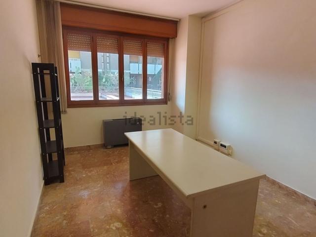 Ufficio in affitto di 19 m² in Viale Montegrappa, 149