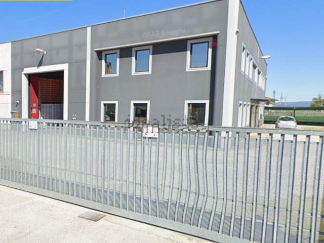 Ufficio in affitto di 200 m² in Via Giuseppe Mazzini
