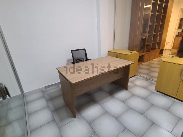 Ufficio in affitto di 20 m² in Via PER UGGIANO