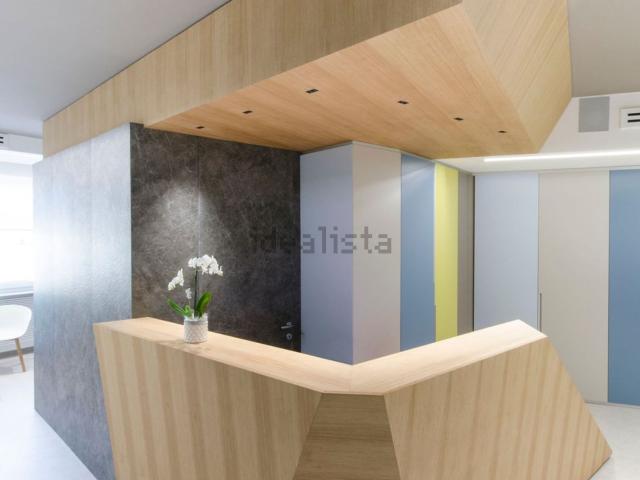 Ufficio in affitto di 215 m² in Via Caduti sul Lavoro, 3