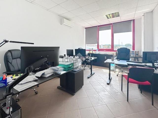 Ufficio in affitto di 25 m² in Via degli Arrotini, 14
