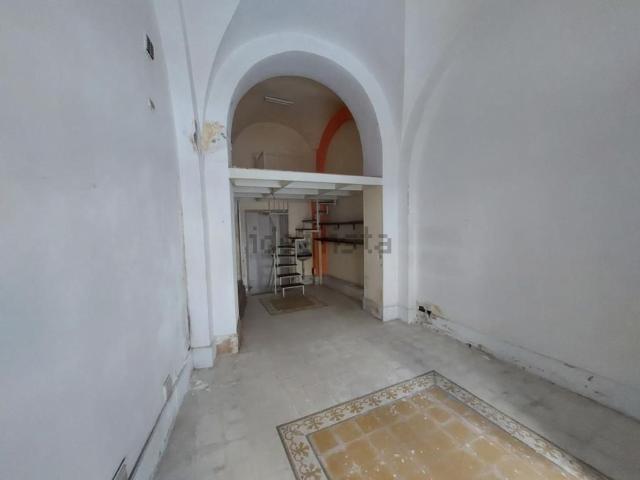 Ufficio in affitto di 25 m² in Corso Savoia, 37