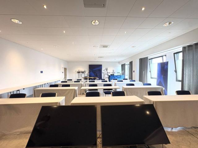 Ufficio in affitto di 265 m² in Via Castellana