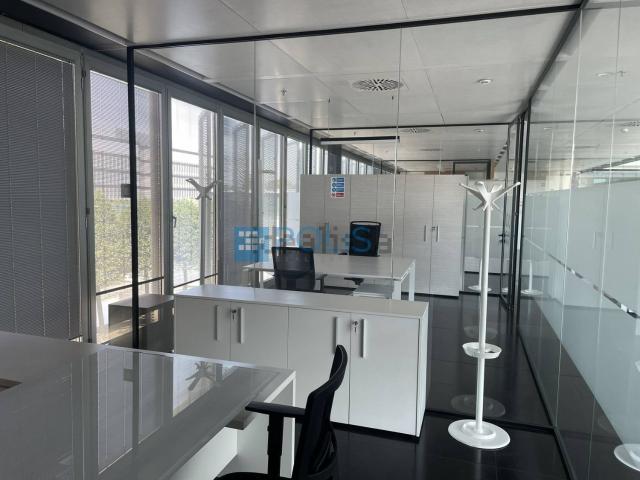 Ufficio in affitto di 260 m²
