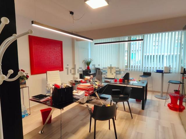 Ufficio in affitto di 26 m² in Viale Montegrappa, 158