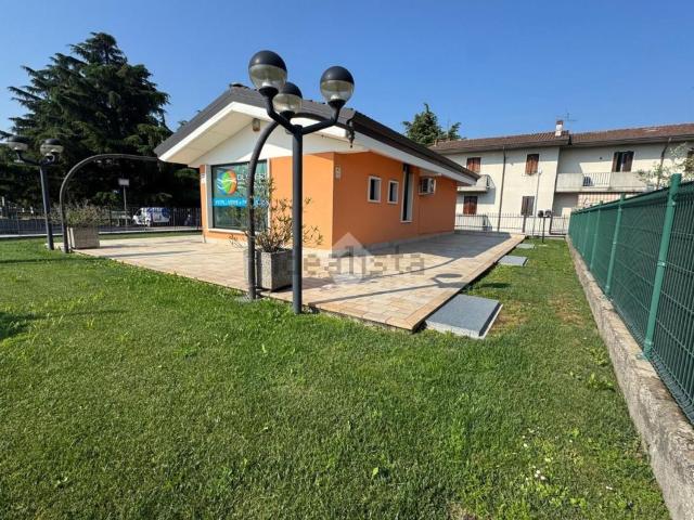 Ufficio in affitto di 277 m² in Via Antonio Vivaldi, 2