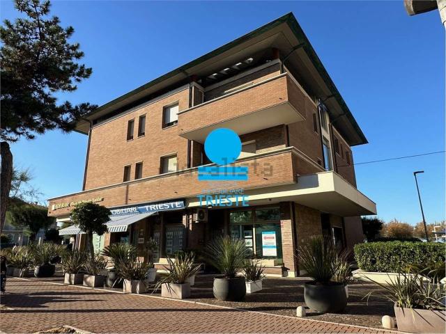 Ufficio in affitto di 290 m²
