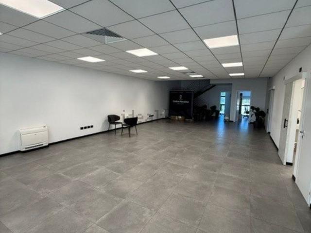 Ufficio in affitto di 300 m² in Via Maestri Calzaturieri del Brenta