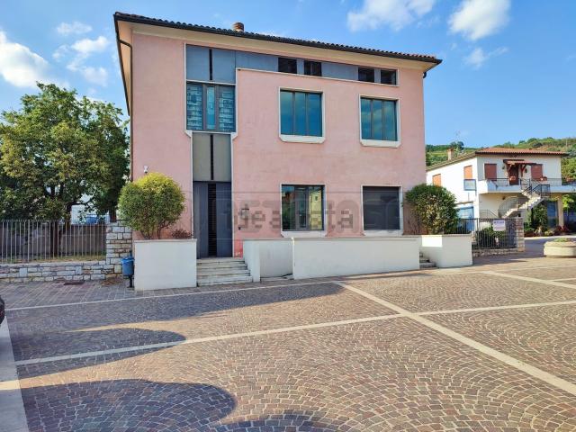 Ufficio in affitto di 30 m²