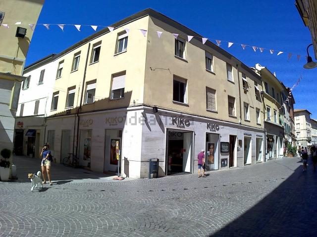 Ufficio in affitto di 30 m² in Corso Giosuè Carducci, 34