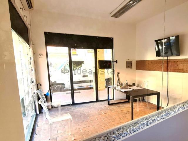 Ufficio in affitto di 30 m² in Piazza A. Costa, 20