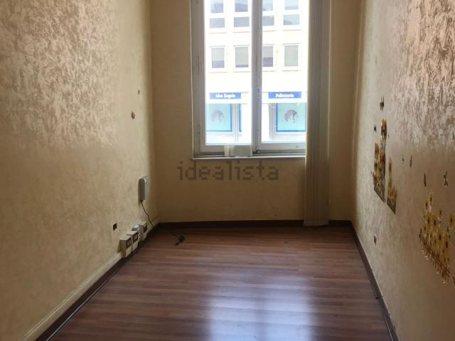 Ufficio in affitto di 30 m² in Piazza Solferino