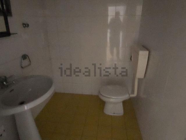 Ufficio in affitto di 30 m² in Piazza Paolo Camerini, 2