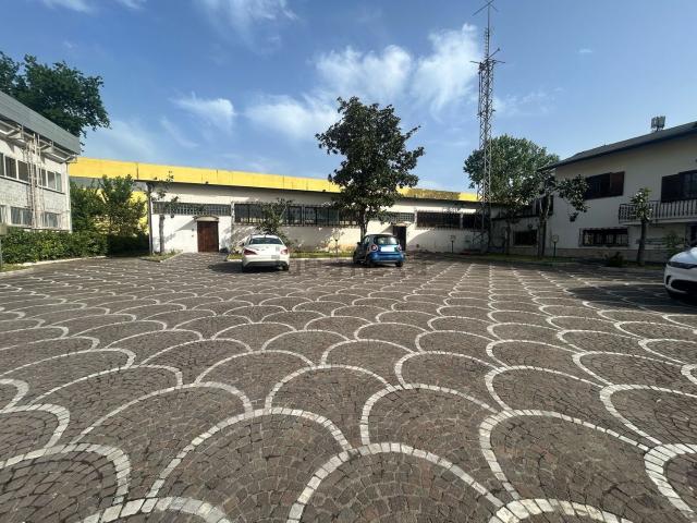 Ufficio in affitto di 350 m² in Via dell’informazione Radiotelevisiva, 8