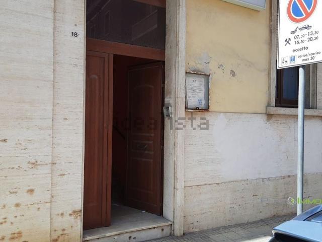 Ufficio in affitto di 35 m² in Via Indipendenza, 18