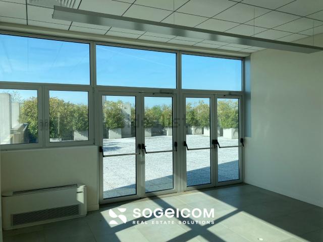 Ufficio in affitto di 380 m² in Via Postumia Castellana