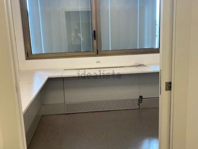Ufficio in affitto di 400 m² in Via Venezia