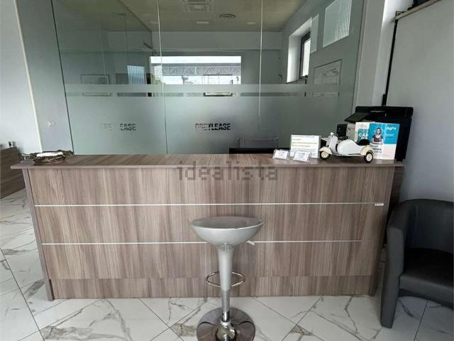 Ufficio in affitto di 40 m² in Via Tomaso Albinoni