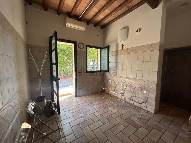 Ufficio in affitto di 40 m² in Via Paradisi, 135
