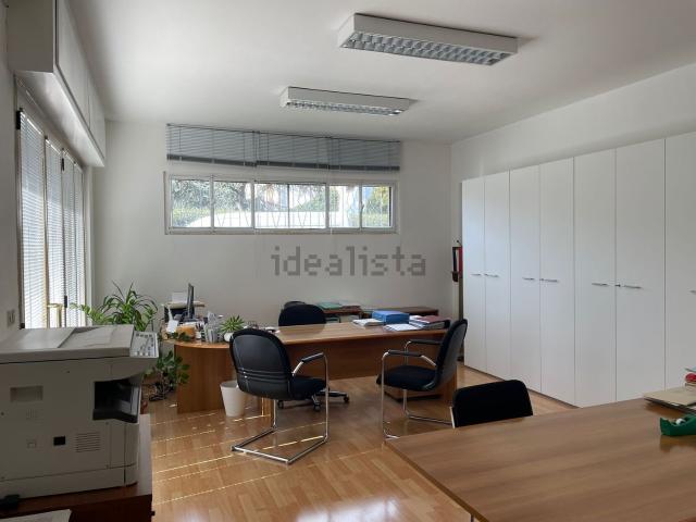 Ufficio in affitto di 40 m² in Via Pietro Mauri
