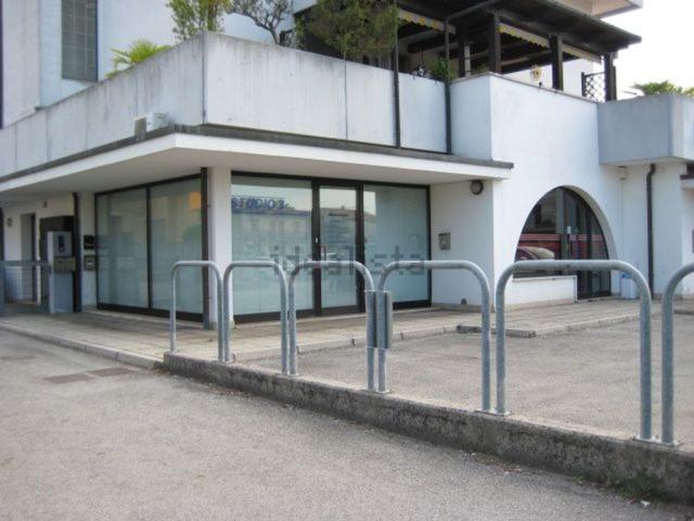 Ufficio in affitto di 42 m²