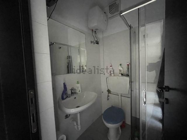 Ufficio in affitto di 42 m² in Piazza John Fitzgerald Kennedy