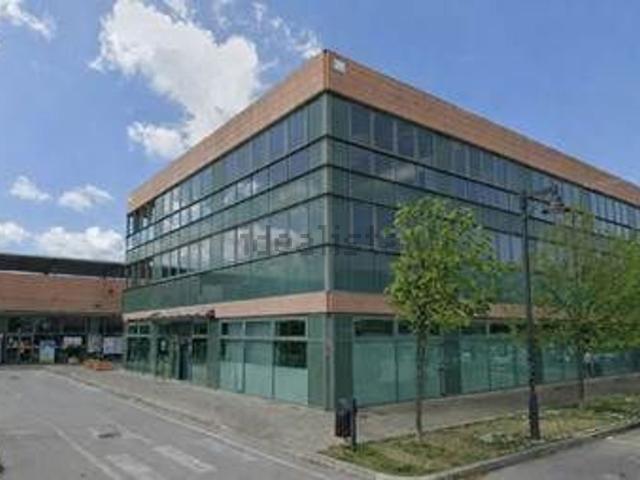 Ufficio in affitto di 43 m² in Via La Fonte Di Tiberio