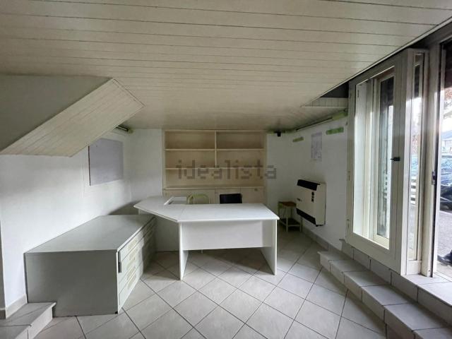 Ufficio in affitto di 44 m² in Piazza Torlonia