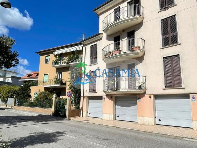 Ufficio in affitto di 45 m² in Via Luciano Manara